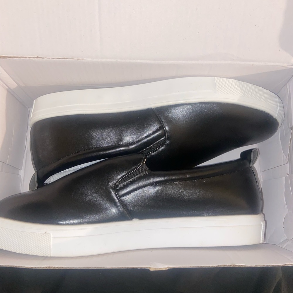 SHEIN Slip on Shoes